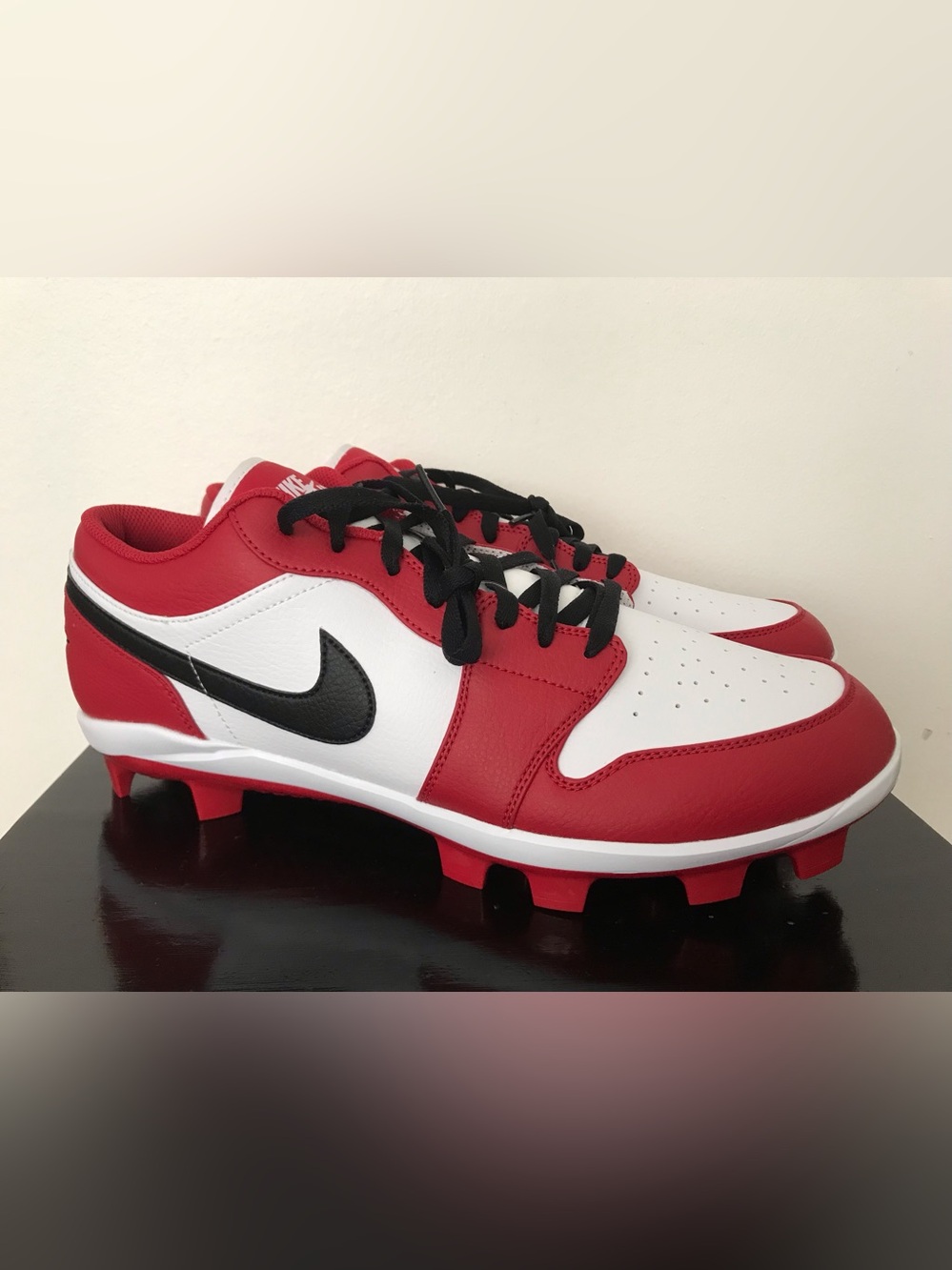 Size 15 Mens Nike Air Jordan 1 Retro MCS Low Chicago Baseball Cleats CJ8524-611
